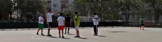 Miembros del equipo de fútbol organizado por los residentes de Proyecto Hombre